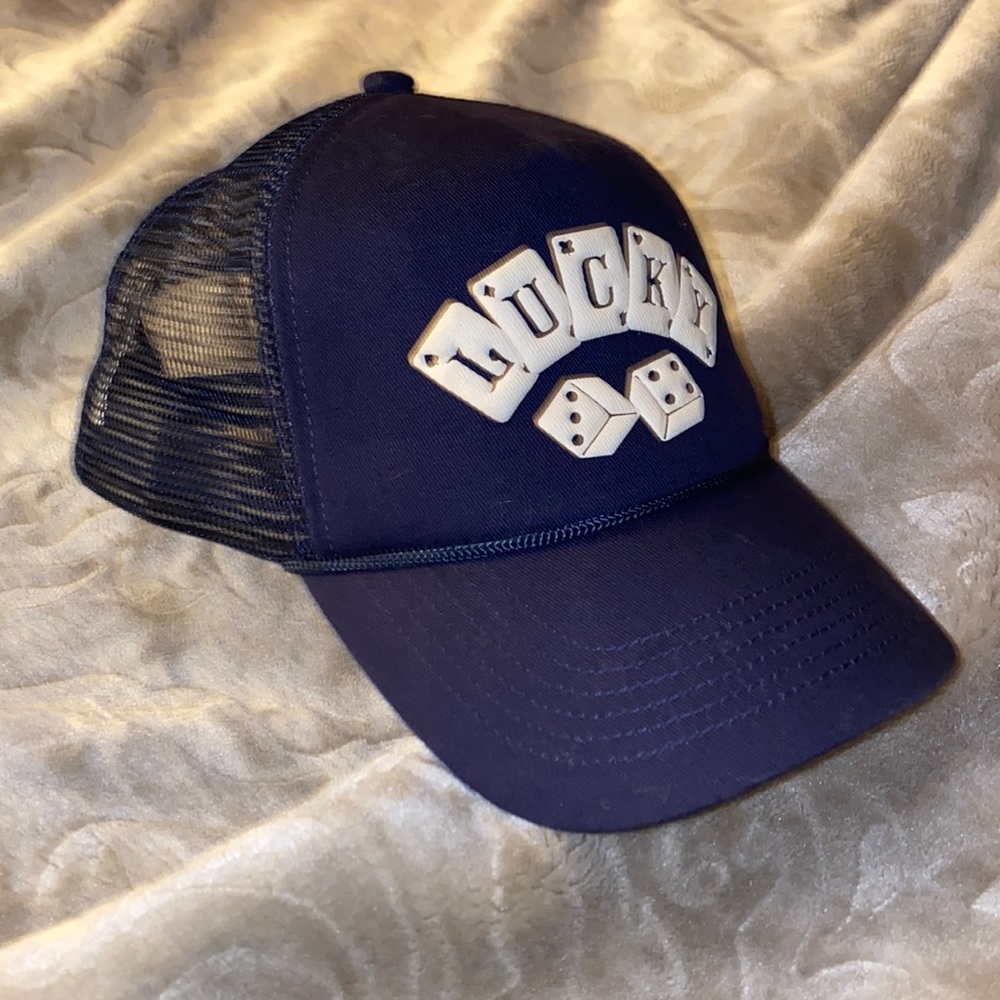 Lucky Brand trucker hat